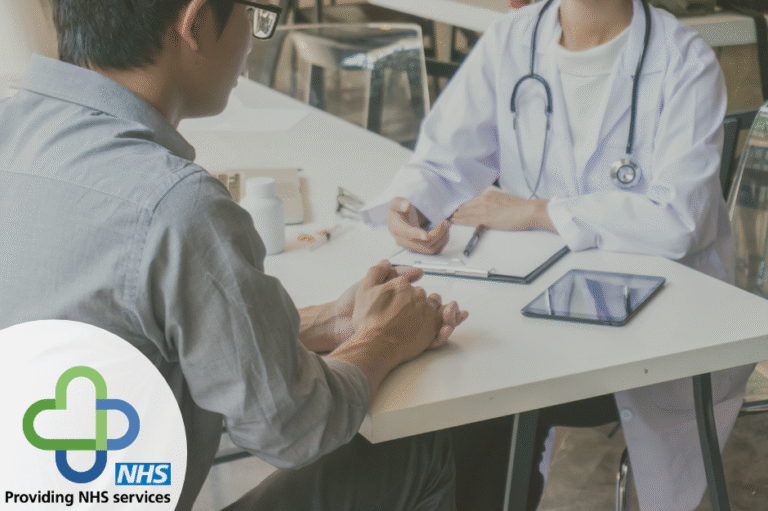 blog feature pic pharmacist and patient havng conversation